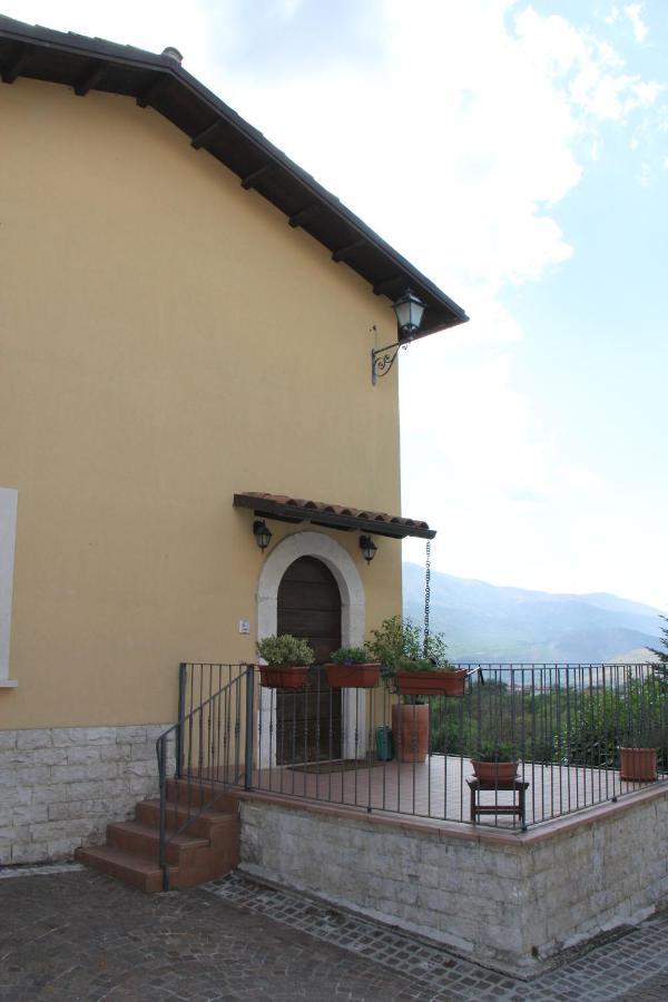 Il Pagliarello Di Villa San Giovanni San Demetrio ne' Vestini Εξωτερικό φωτογραφία